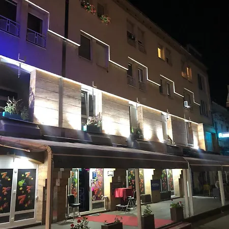 Stari Grad Korzo *